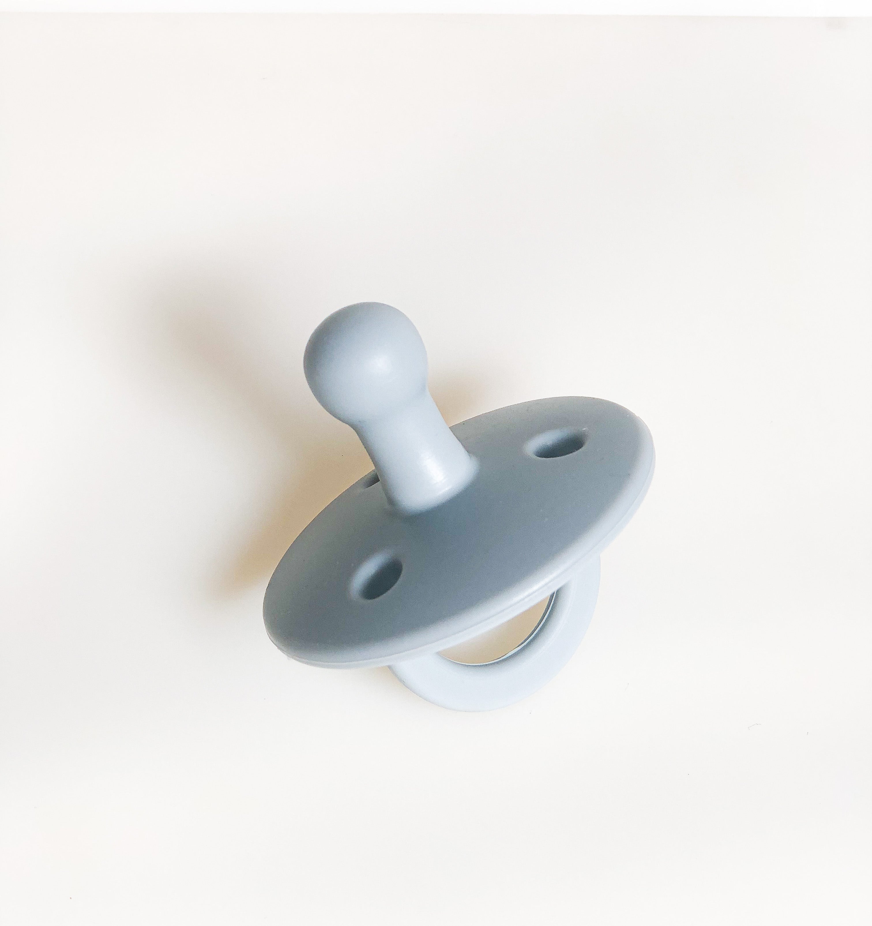 Mali Pacifier - Beba Canada