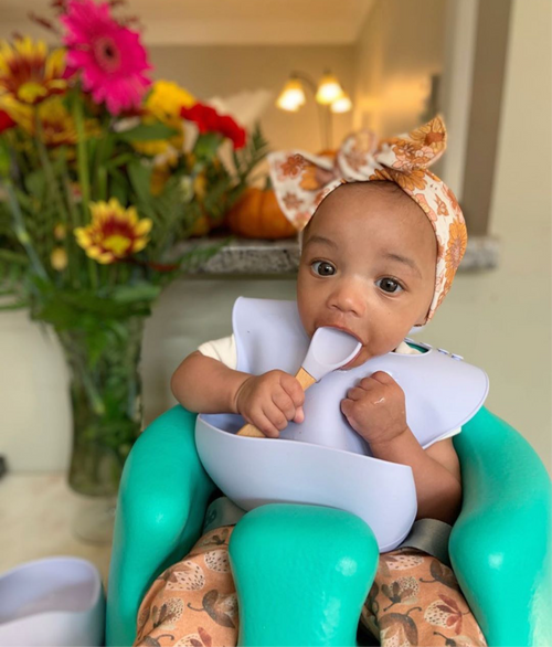 Silicone baby Bib / Bavoir En Silicone - Beba Canada