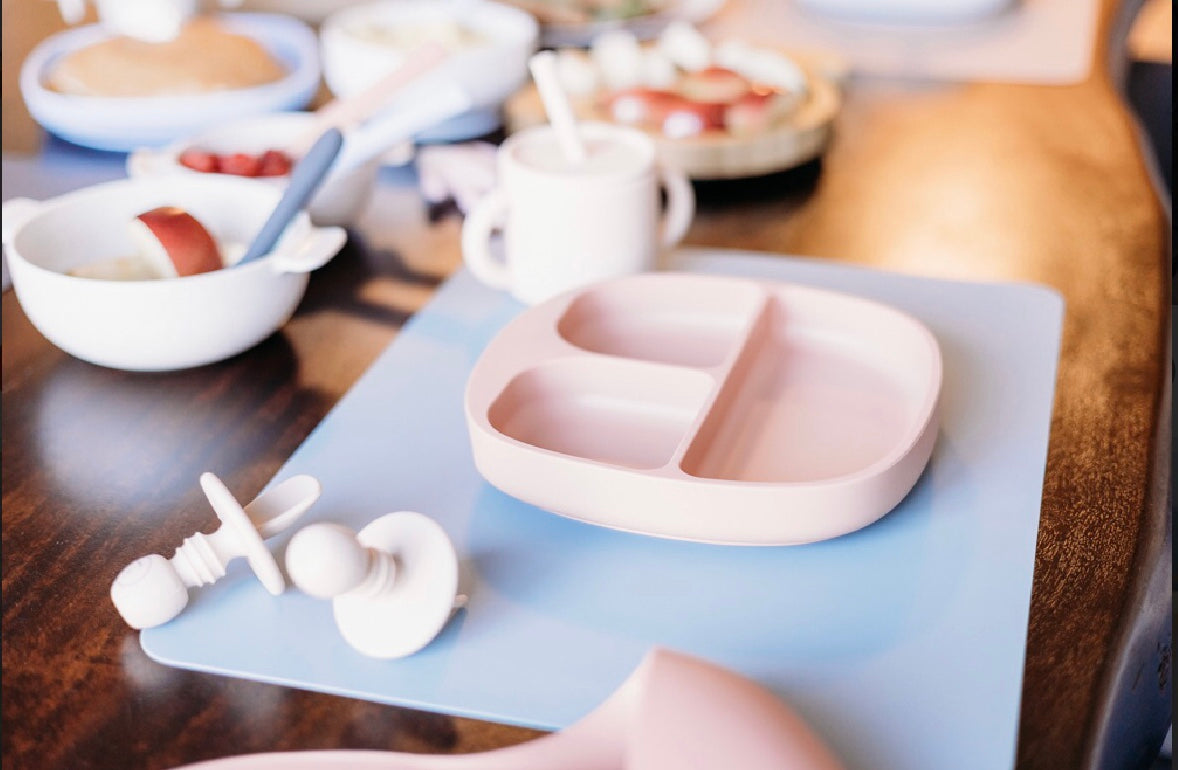 Nala Suction Square Plate - Beba Canada