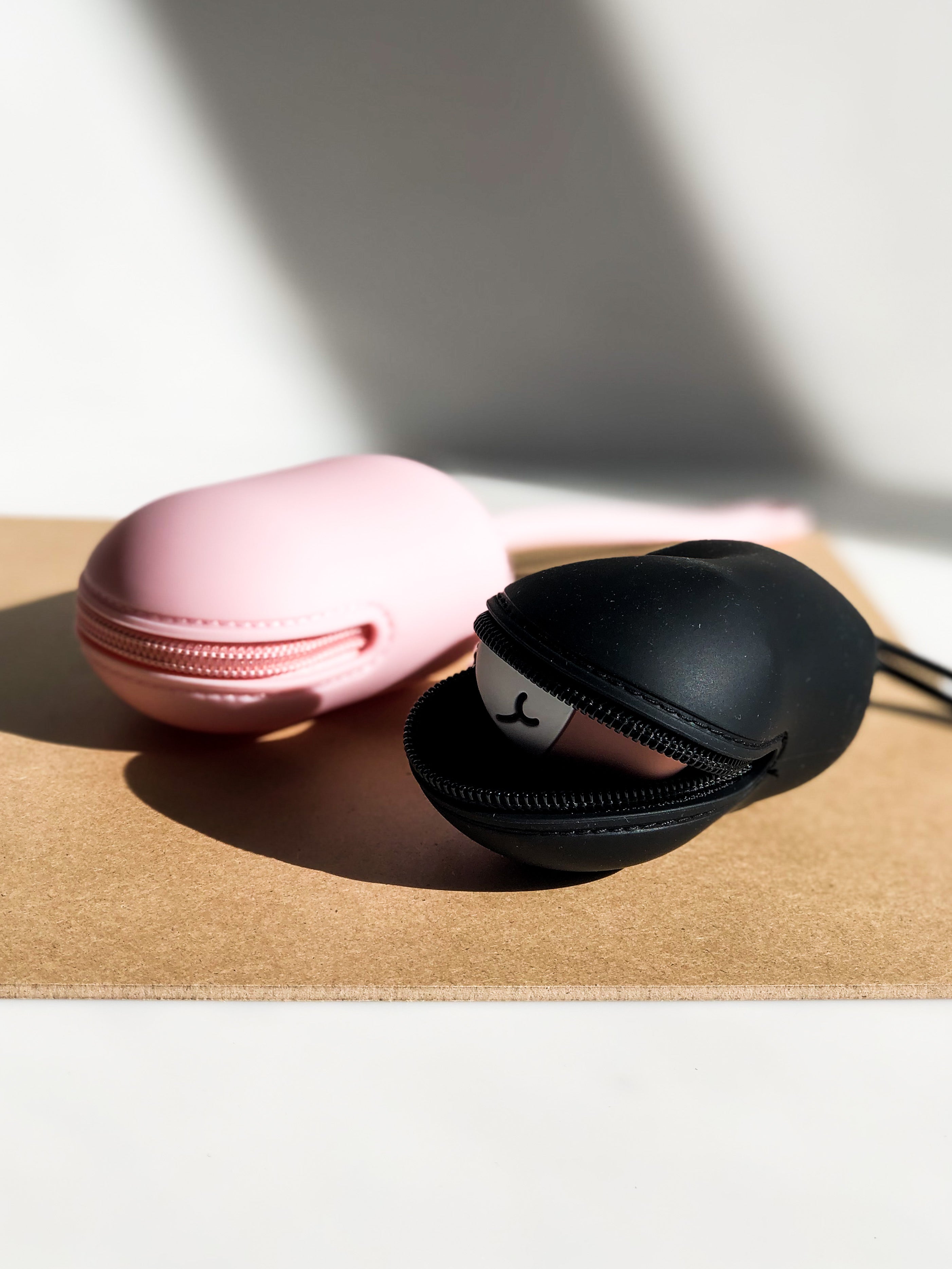 Camina Silicone Pacifier & Teether Case